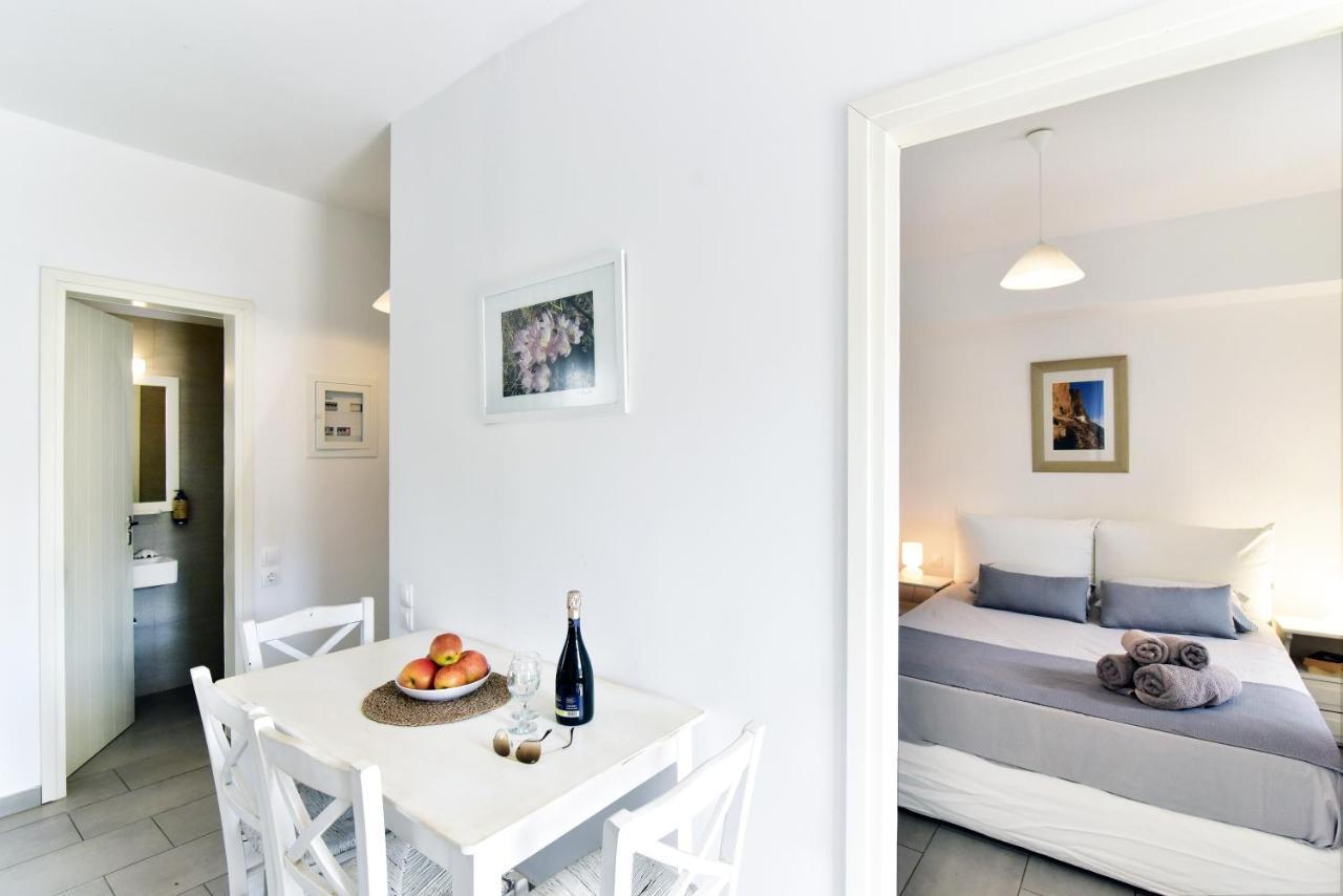 Thomas Apartments In Katapola Аморгос Экстерьер фото