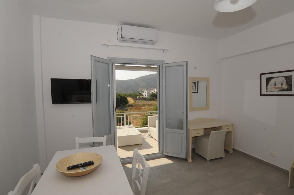 Thomas Apartments In Katapola Аморгос Экстерьер фото