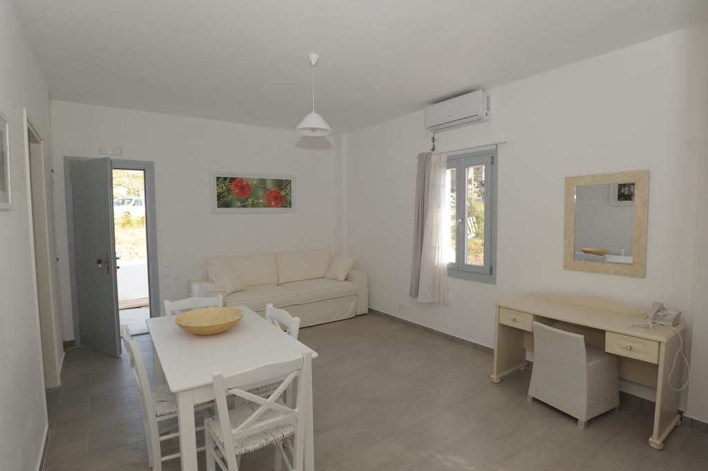 Thomas Apartments In Katapola Аморгос Экстерьер фото