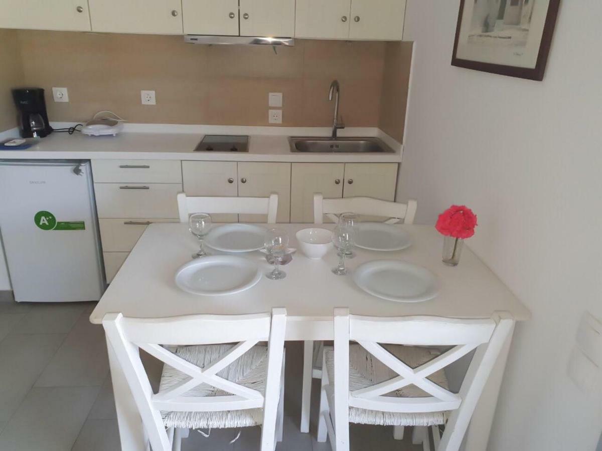 Thomas Apartments In Katapola Аморгос Экстерьер фото